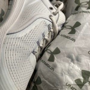 Under Armor Charged Commit TR 13UA